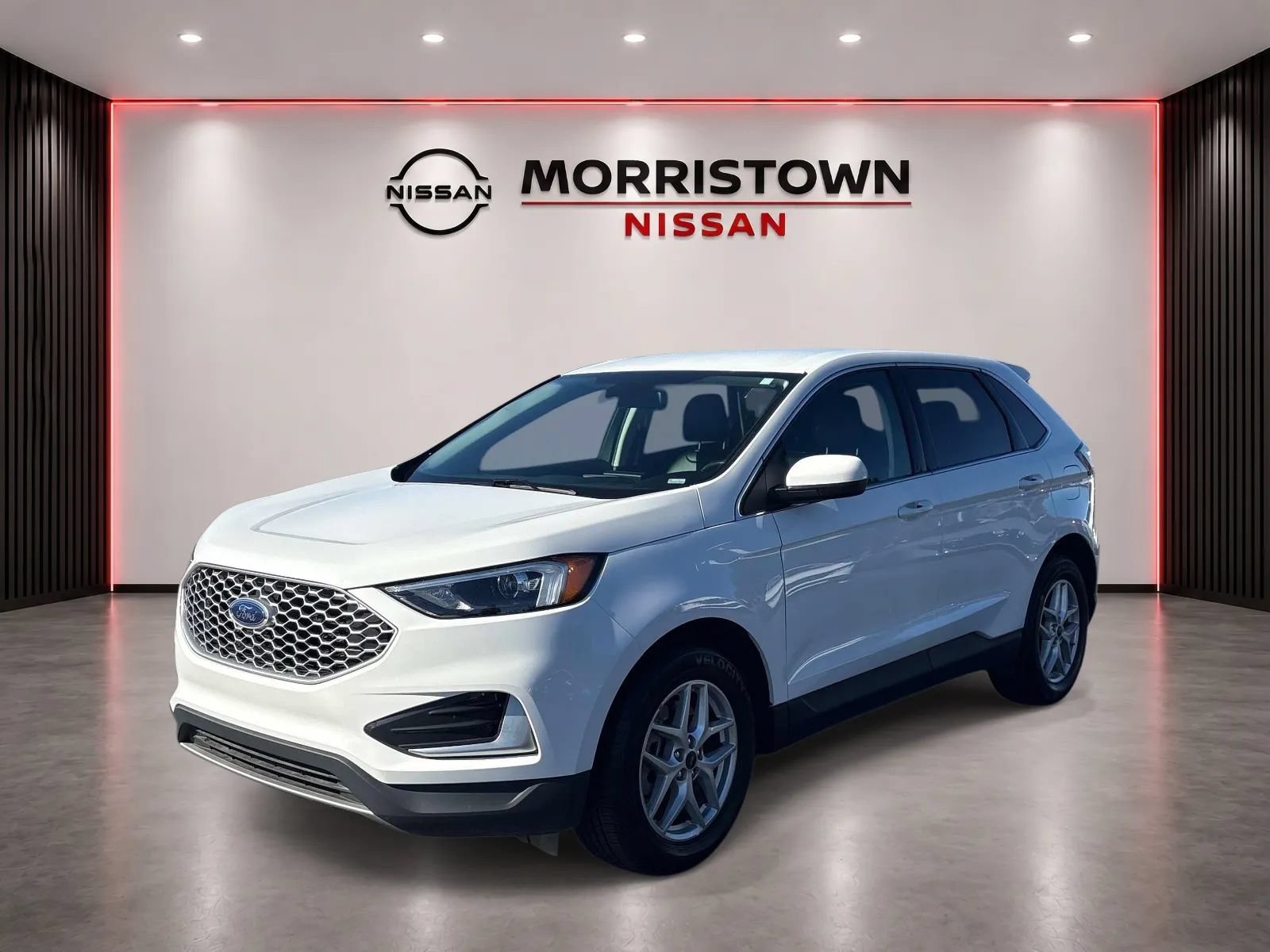 Used 2024 Ford Edge SEL AWD/4WD image 4