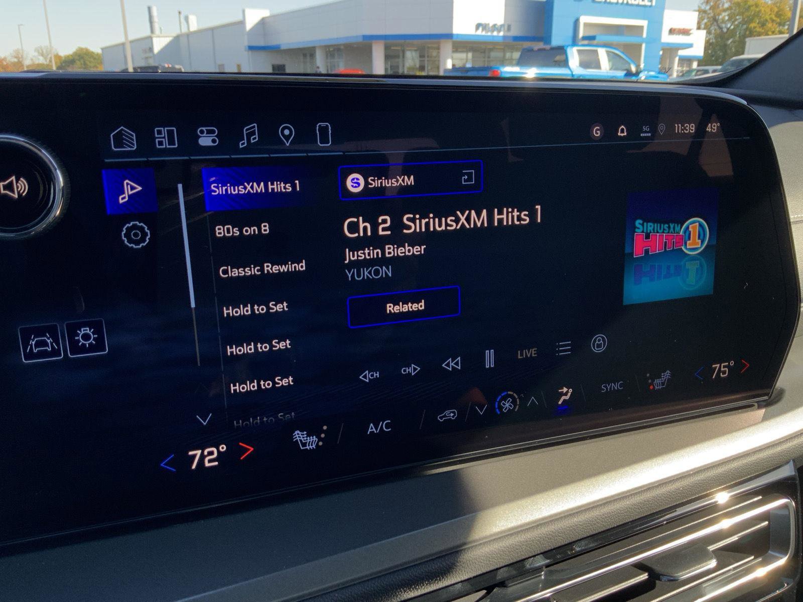 New 2026 Chevrolet Traverse LT w/ Driver Confidence Package image 39