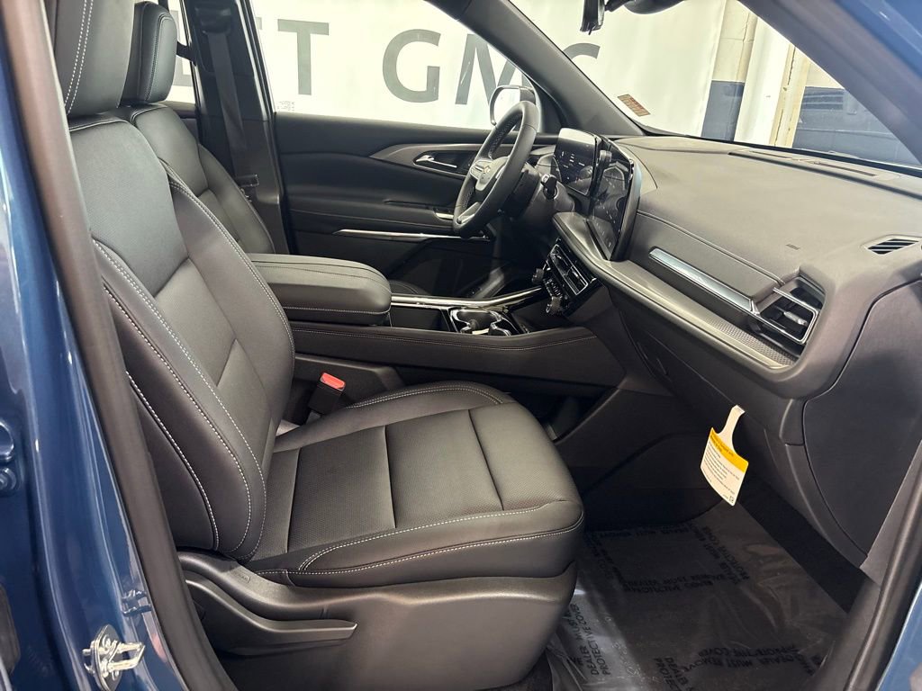 New 2026 Chevrolet Traverse LT w/ Driver Confidence Package image 27