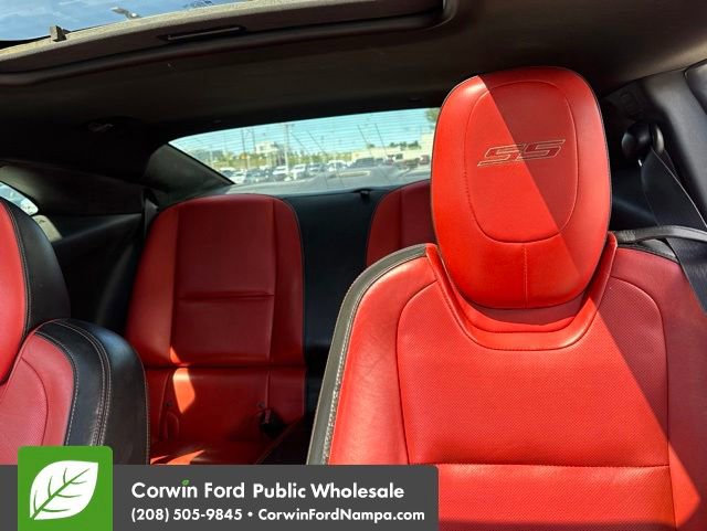Used 2011 Chevrolet Camaro SS w/ RS Package RWD image 11