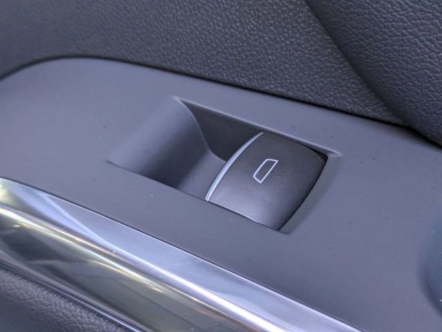 New 2026 Chevrolet Traverse RS image 36