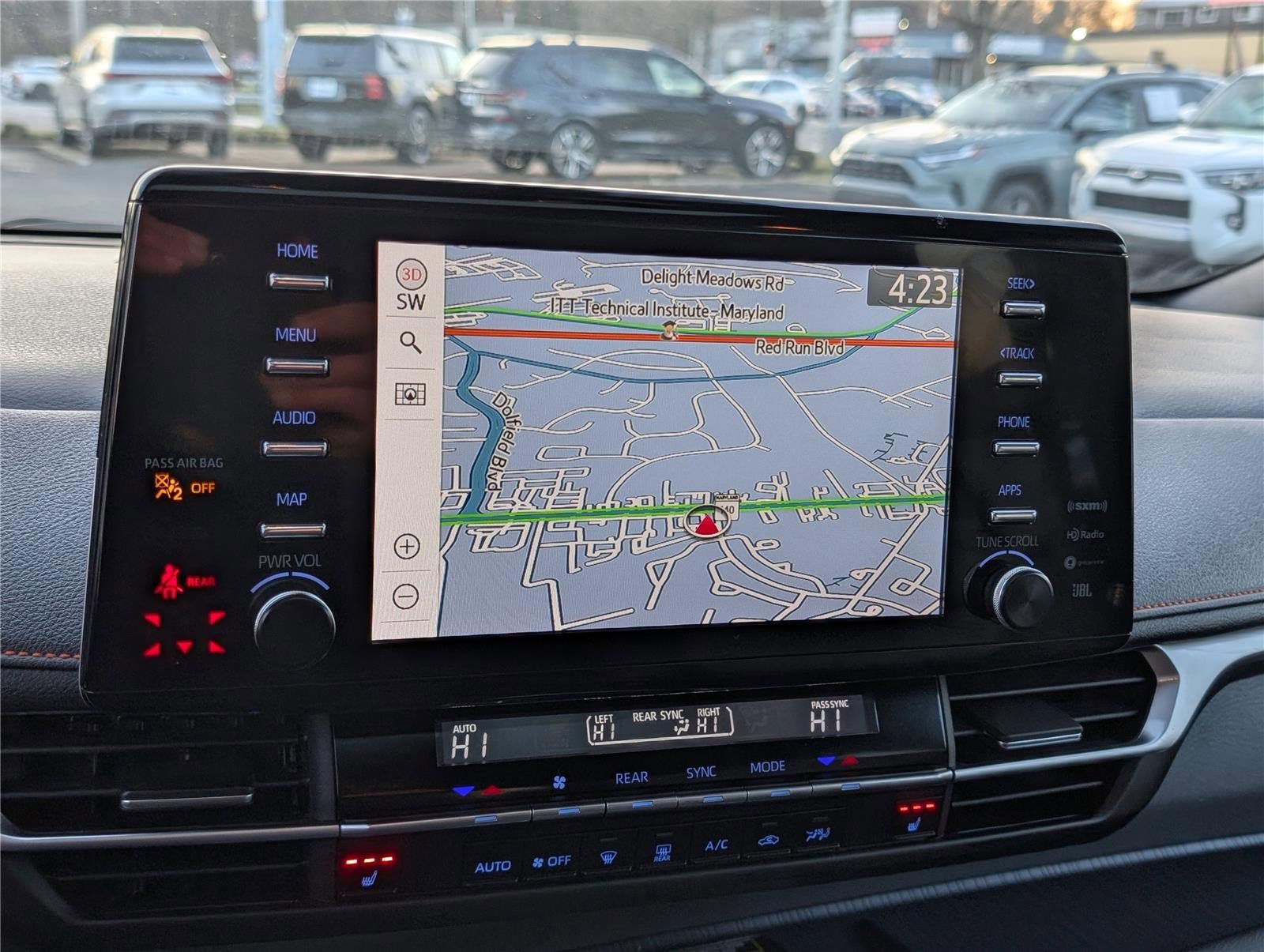 Used 2024 Toyota Sienna XSE w/ XSE Plus Package image 30