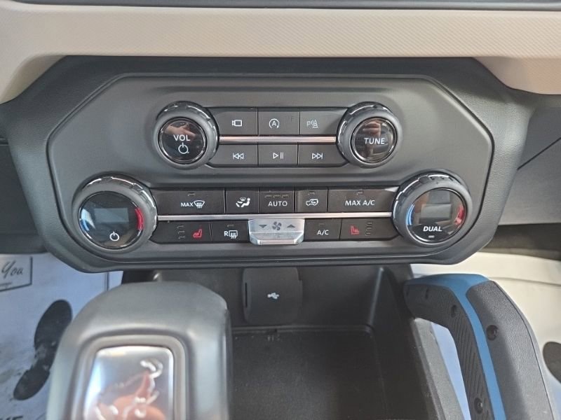 Used 2023 Ford Bronco Wildtrak AWD/4WD image 36