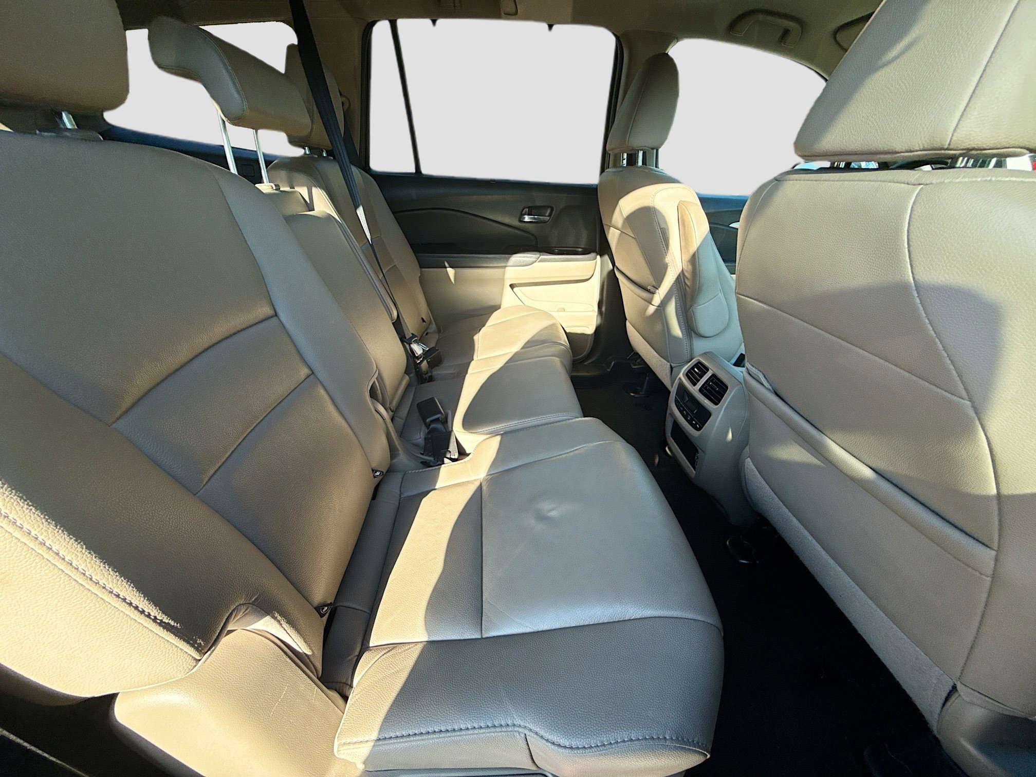 Certified 2022 Honda Pilot Special Edition image 30