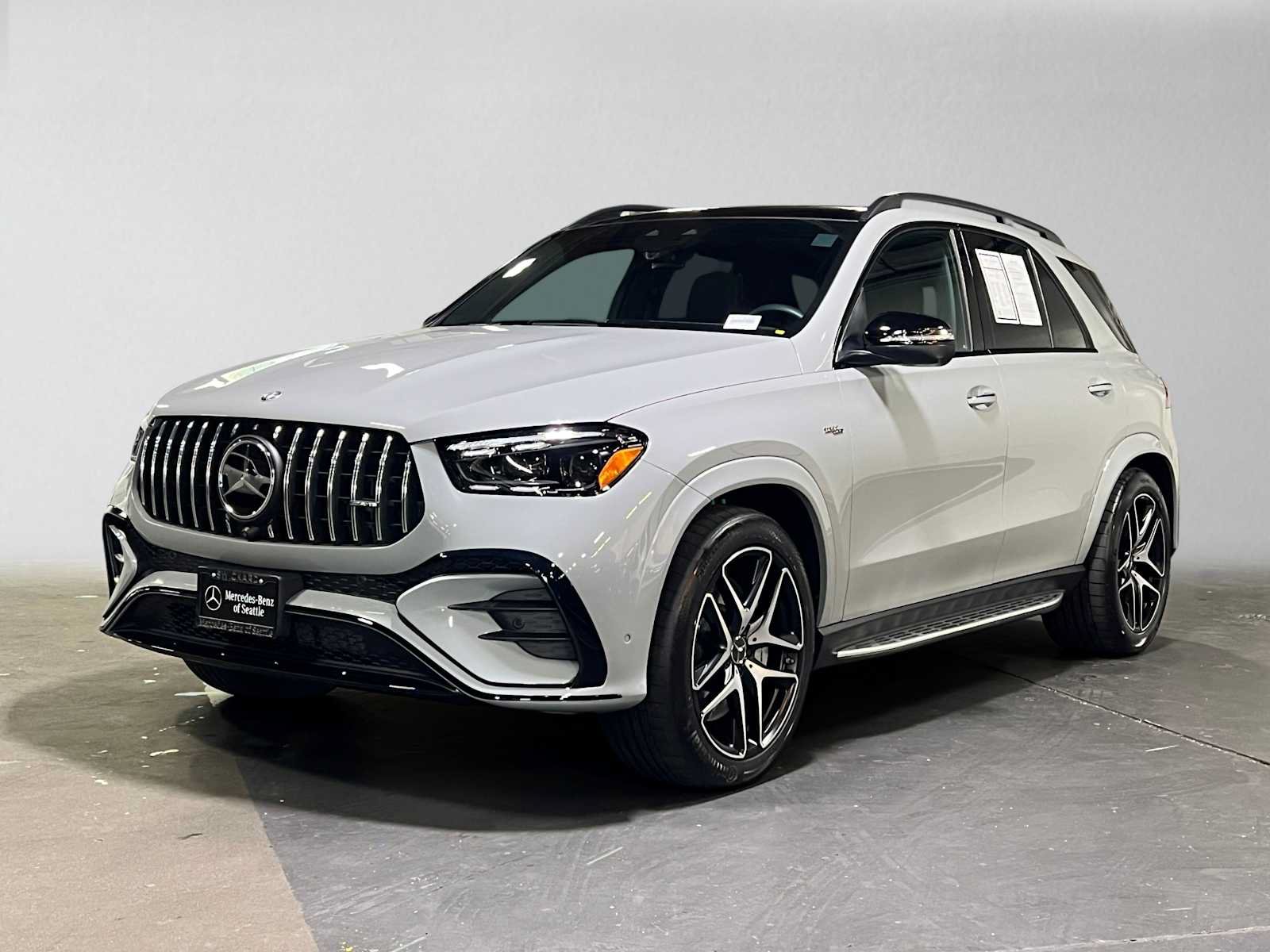 Certified 2024 Mercedes-Benz GLE 53 AMG 4MATIC image 7
