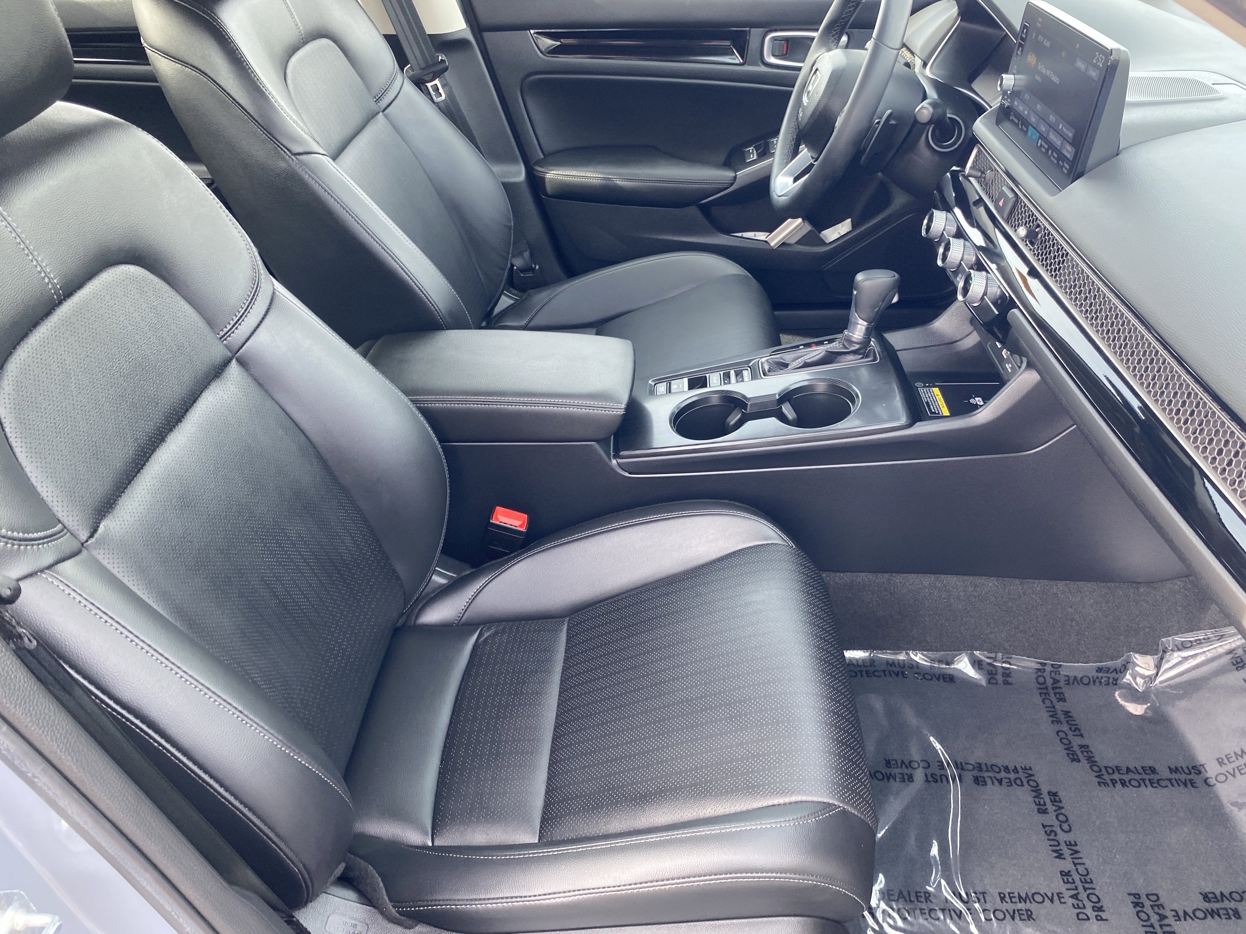 Used 2024 Honda Civic Touring image 9