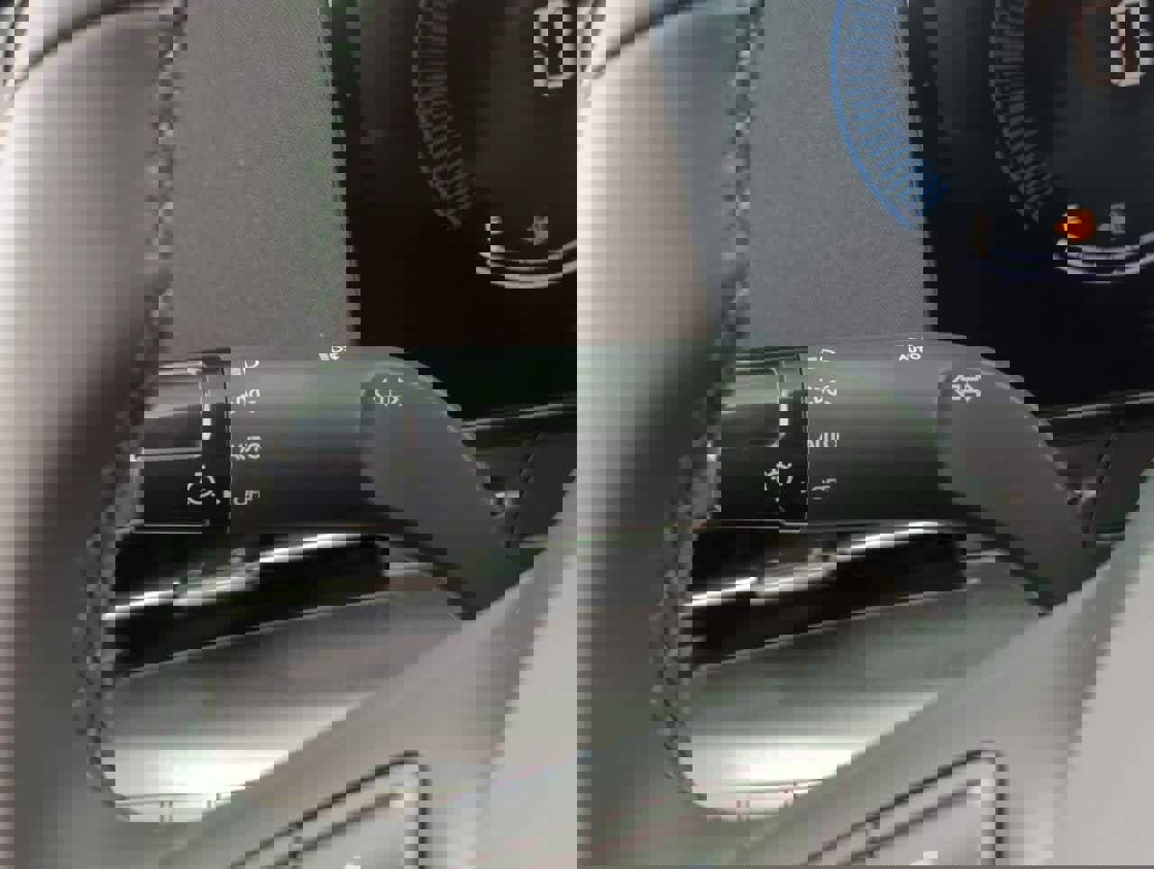 New 2025 Hyundai Kona SEL image 24