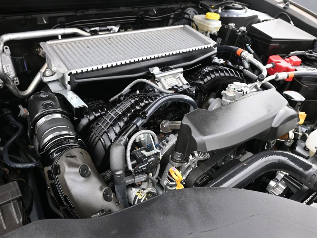 Used 2025 Subaru Outback Touring XT image 31