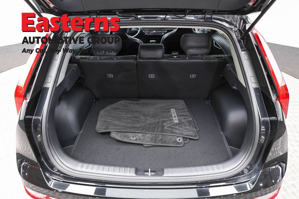 Used 2023 Kia Niro EX Touring FWD image 9