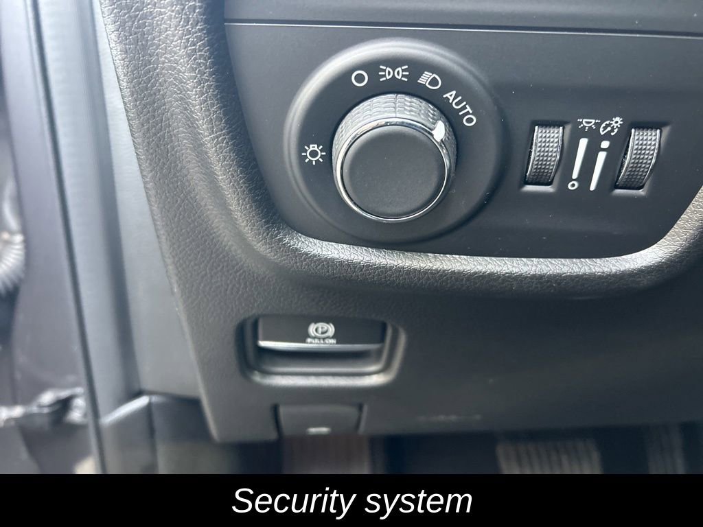 Used 2022 Jeep Grand Cherokee L Laredo w/ Luxury Tech Group I image 19