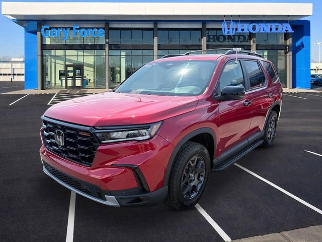 Certified 2024 Honda Pilot TrailSport image 4