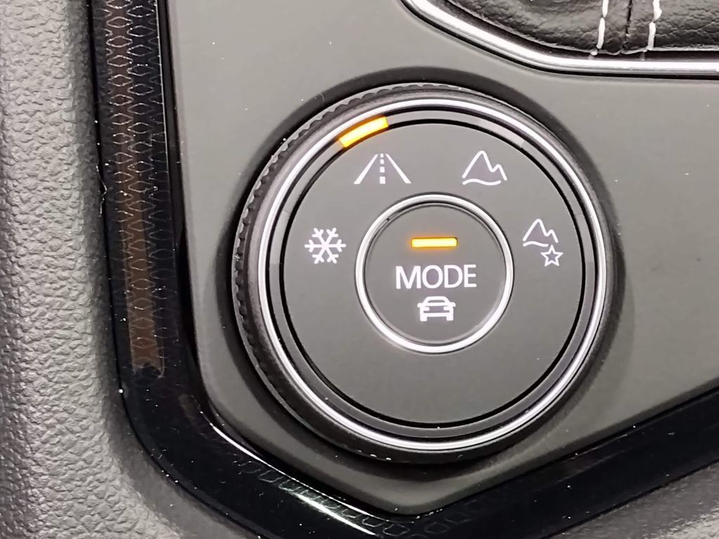 New 2026 Volkswagen Taos SEL AWD/4WD image 26