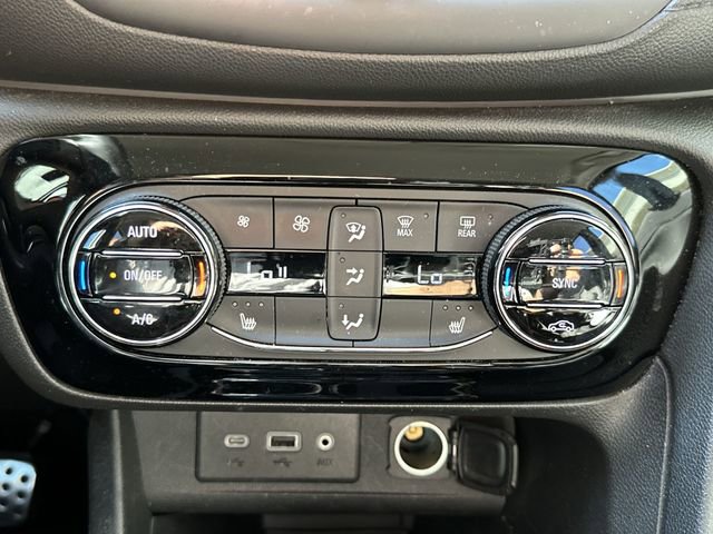 Used 2023 Buick Encore GX Select w/ Sport Touring Package image 26