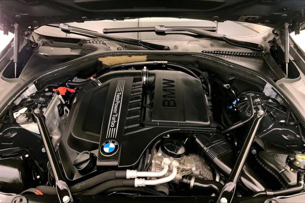 Used 2016 BMW 535i Sedan RWD image 9