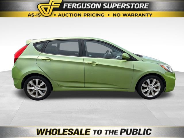 Used 2012 Hyundai Accent SE FWD image 8