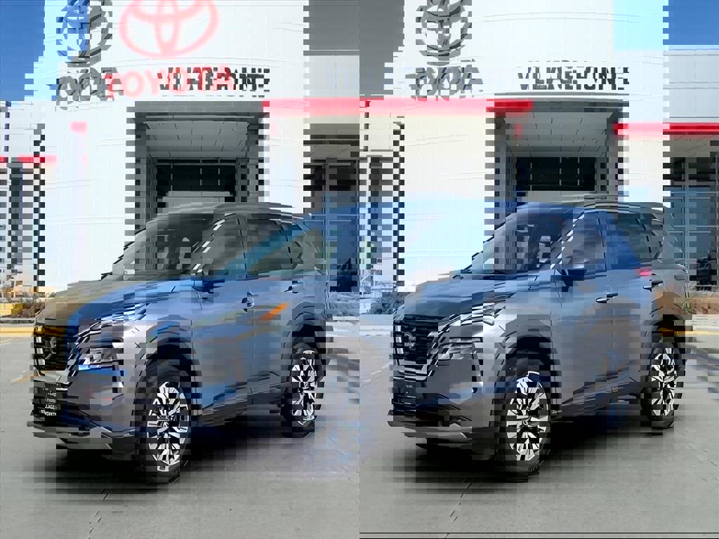 Used 2023 Nissan Rogue SV