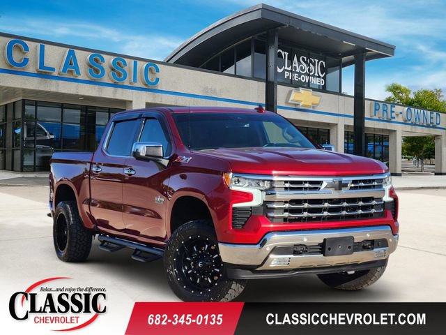 Used 2024 Chevrolet Silverado 1500 LTZ AWD/4WD image 1