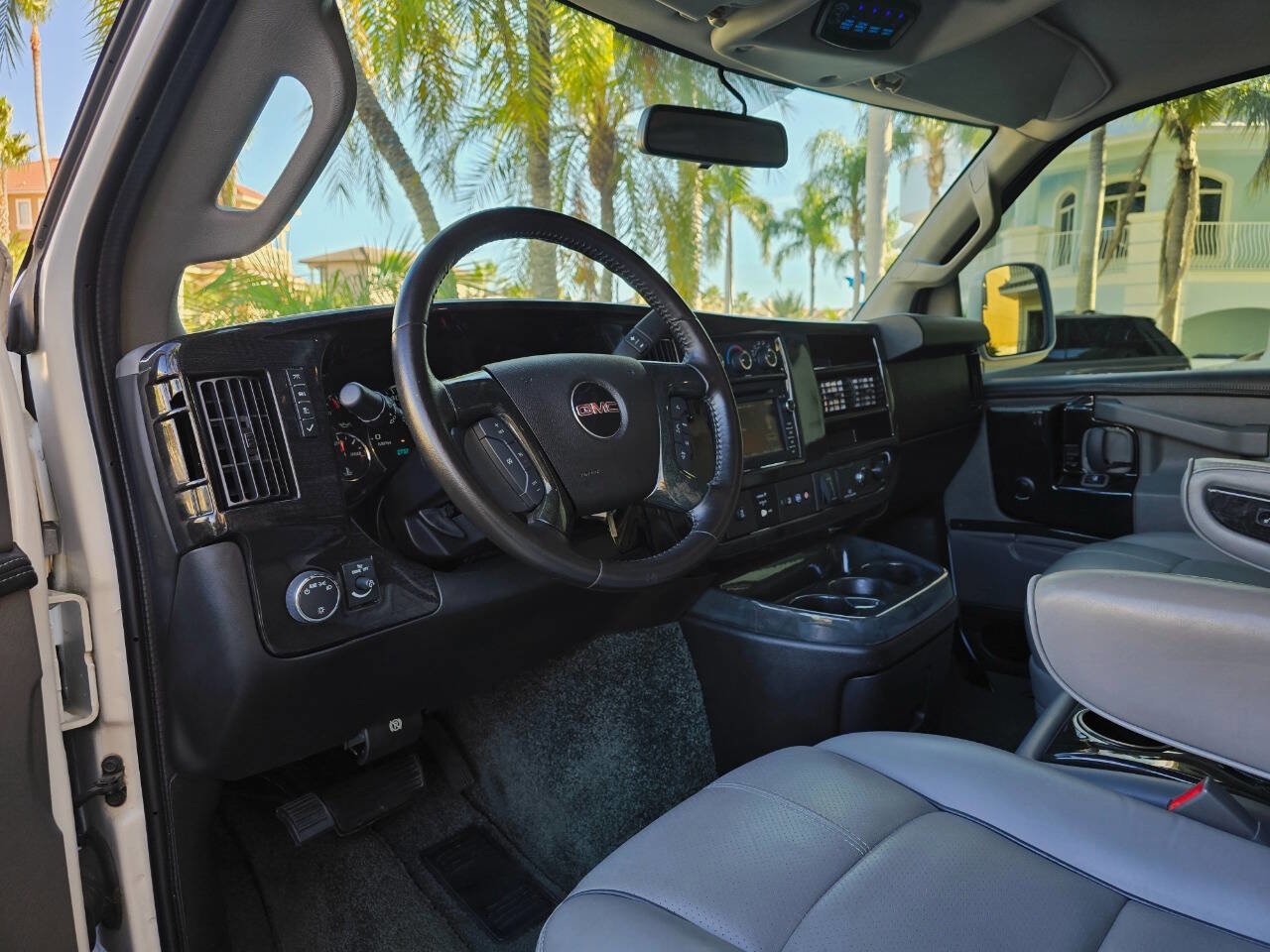 Used 2016 GMC Savana 2500 image 89