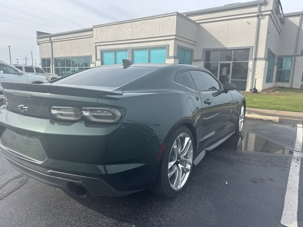 Used 2020 Chevrolet Camaro LT w/ RS Package RWD image 4
