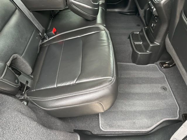 Used 2018 Jeep Wrangler Unlimited Sahara image 15