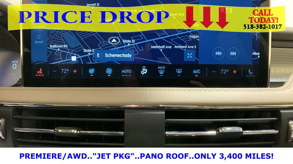 Used 2024 Lincoln Corsair AWD w/ Equipment Group 101A image 39