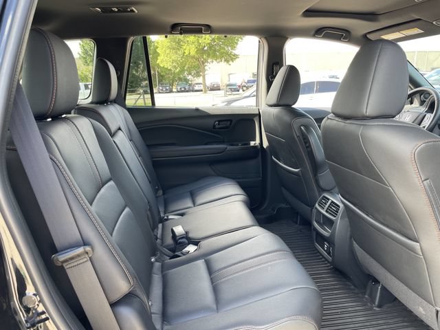 Certified 2023 Honda Passport TrailSport image 28