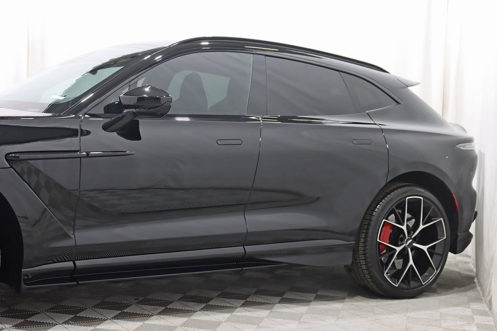 Used 2024 Aston Martin DBX 707 image 4