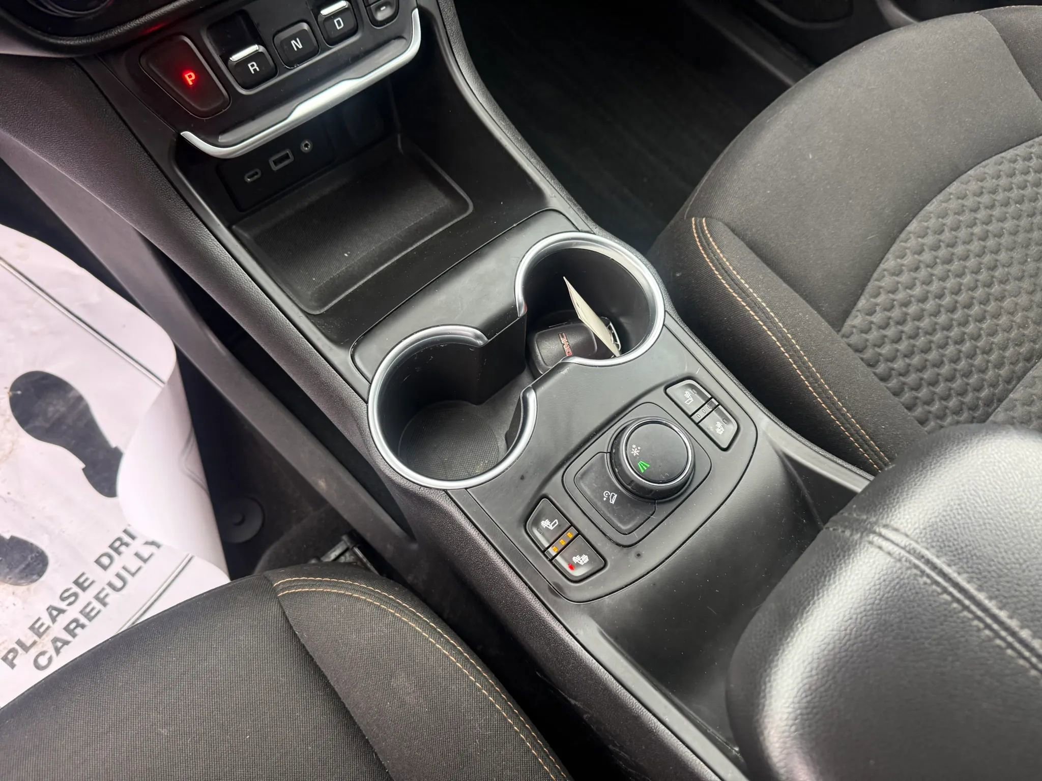 Used 2019 GMC Terrain SLE w/ Driver Convenience Package FWD image 16