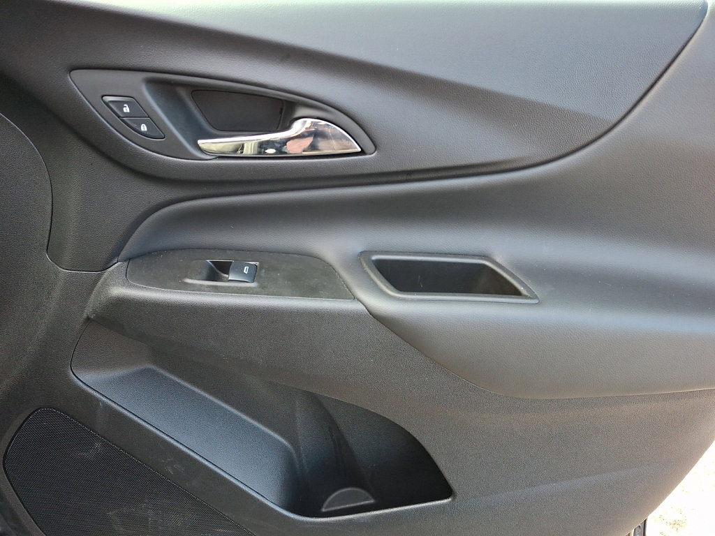 Used 2024 Chevrolet Equinox LT image 10