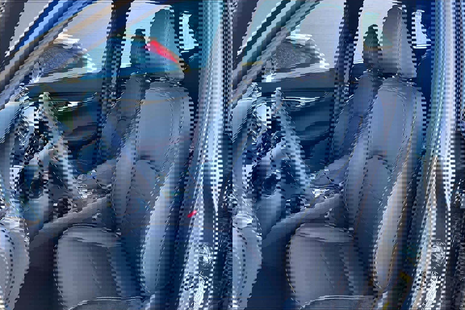 Used 2024 INFINITI QX50 Sport image 7