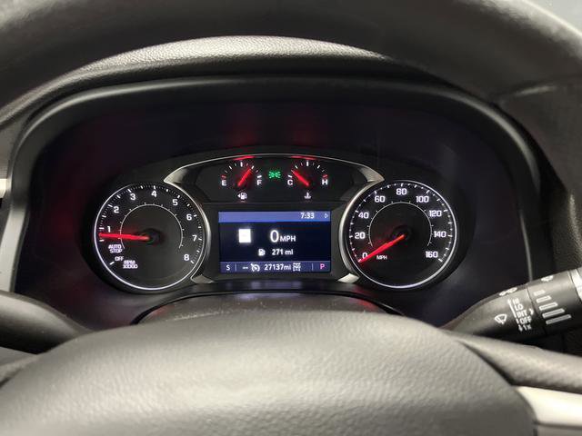 Used 2023 GMC Acadia SLE w/ Infotainment Package image 17