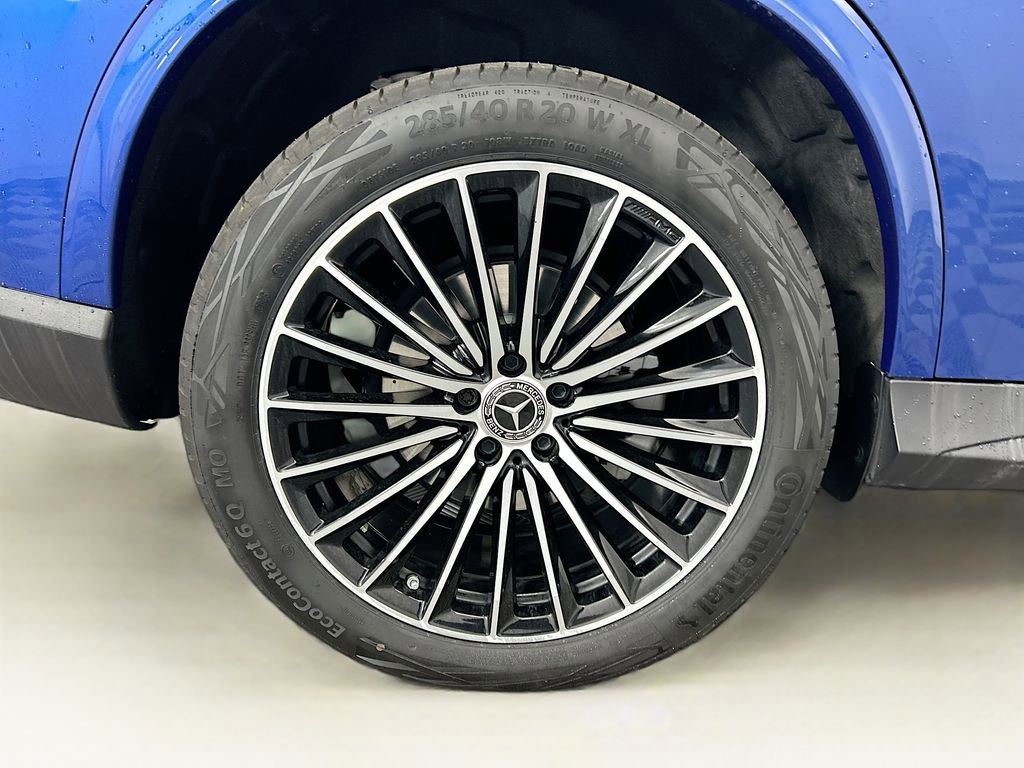 Certified 2025 Mercedes-Benz GLC 300 image 32