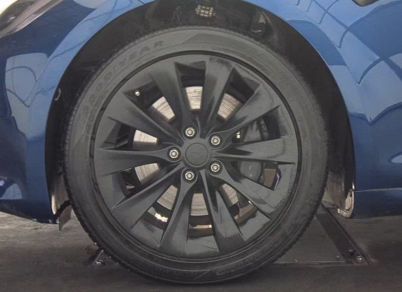 Used 2018 Tesla Model S 100D AWD/4WD image 8