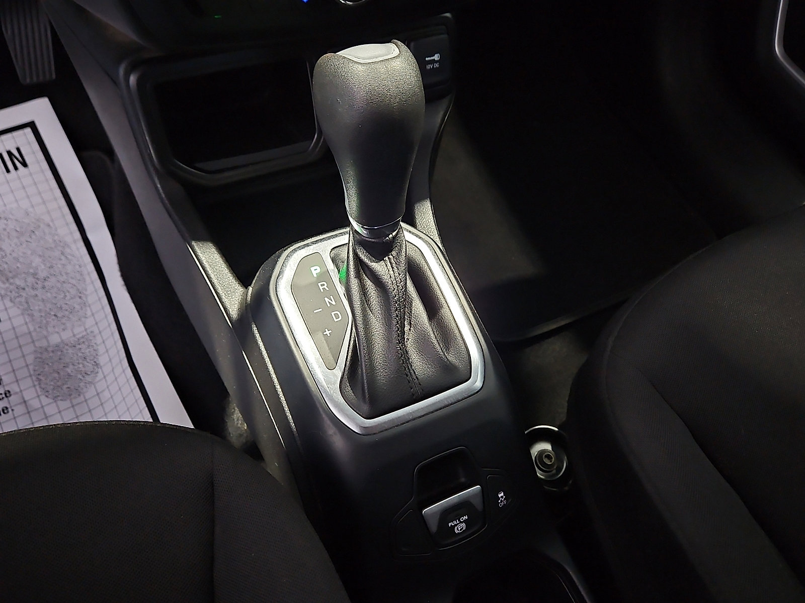 Used 2020 Jeep Renegade Latitude image 12