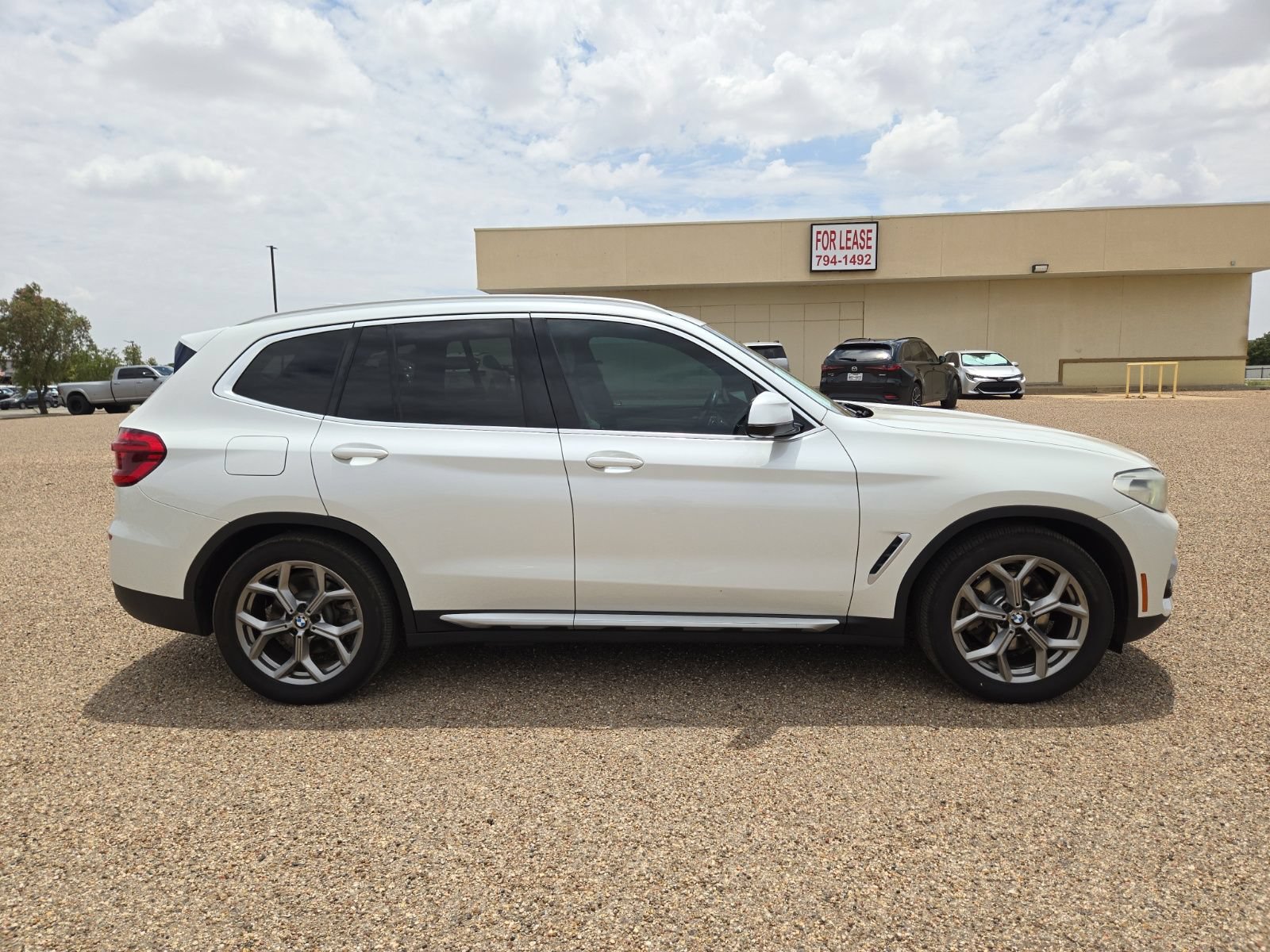 Used 2021 BMW X3 xDrive30e w/ Premium Package AWD/4WD image 6