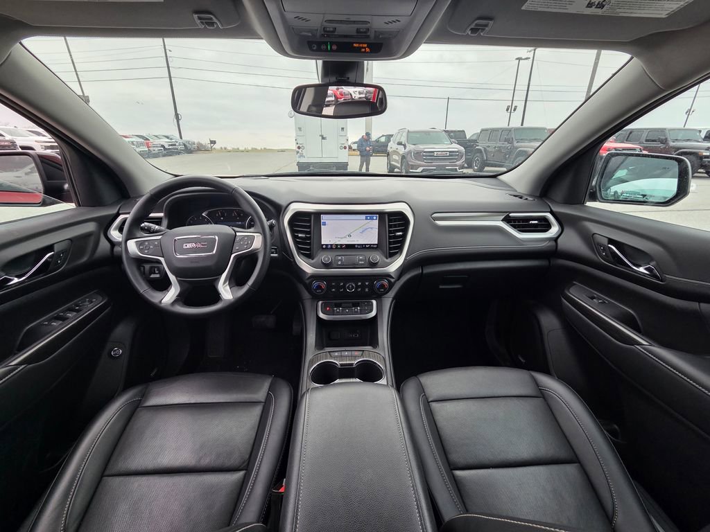 Used 2023 GMC Acadia SLT w/ Elevation Edition image 25