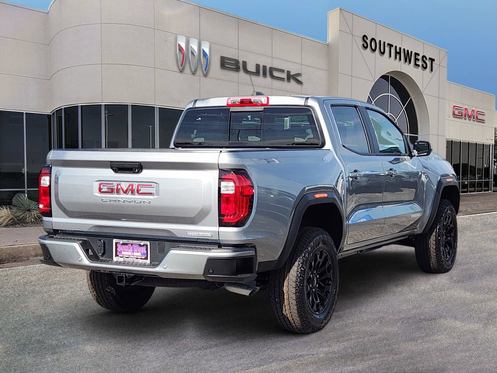 New 2026 GMC Canyon Elevation w/ Convenience Package RWD image 5