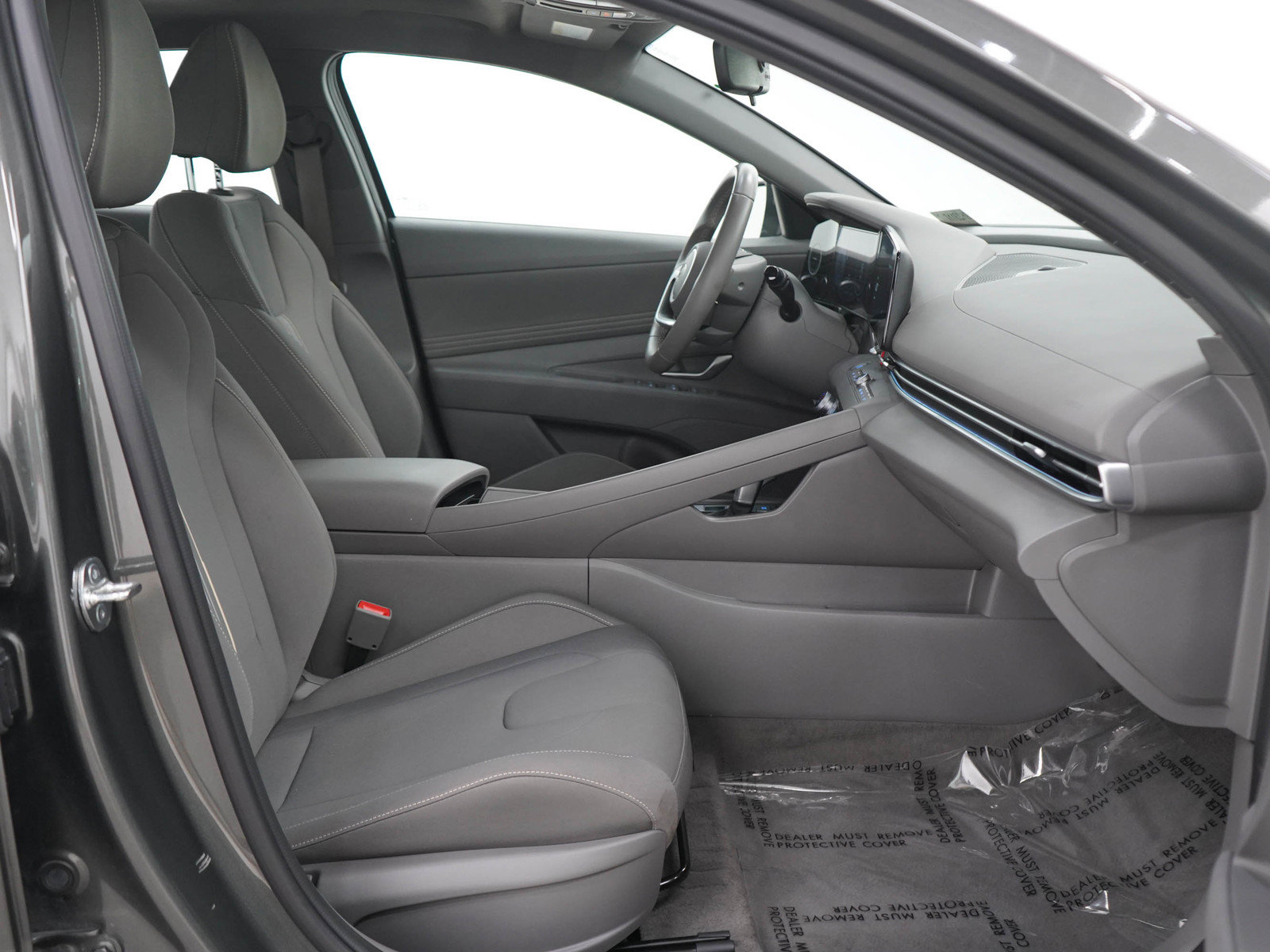 Used 2024 Hyundai Elantra SEL w/ Convenience Package FWD image 11