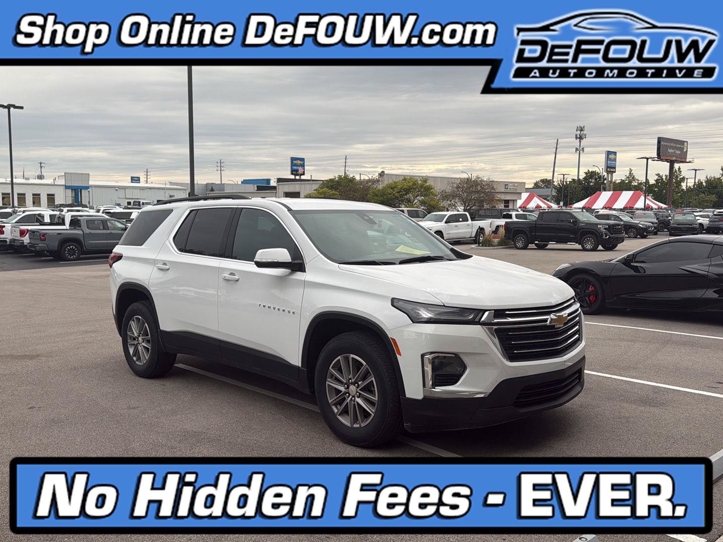 Used 2023 Chevrolet Traverse LT