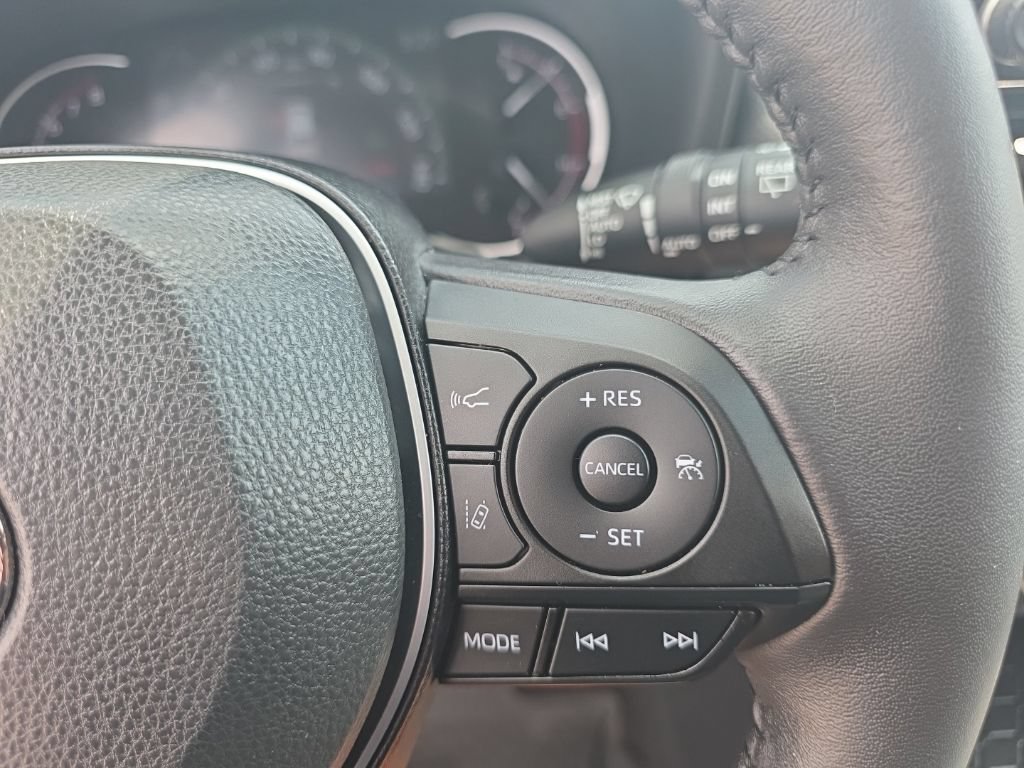 Certified 2023 Toyota RAV4 XLE w/ Convenience Package AWD/4WD image 18