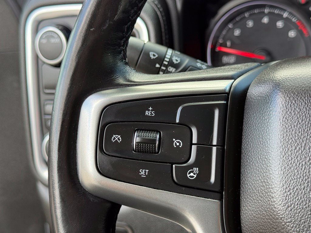Used 2022 Chevrolet Silverado 1500 LT RWD image 14