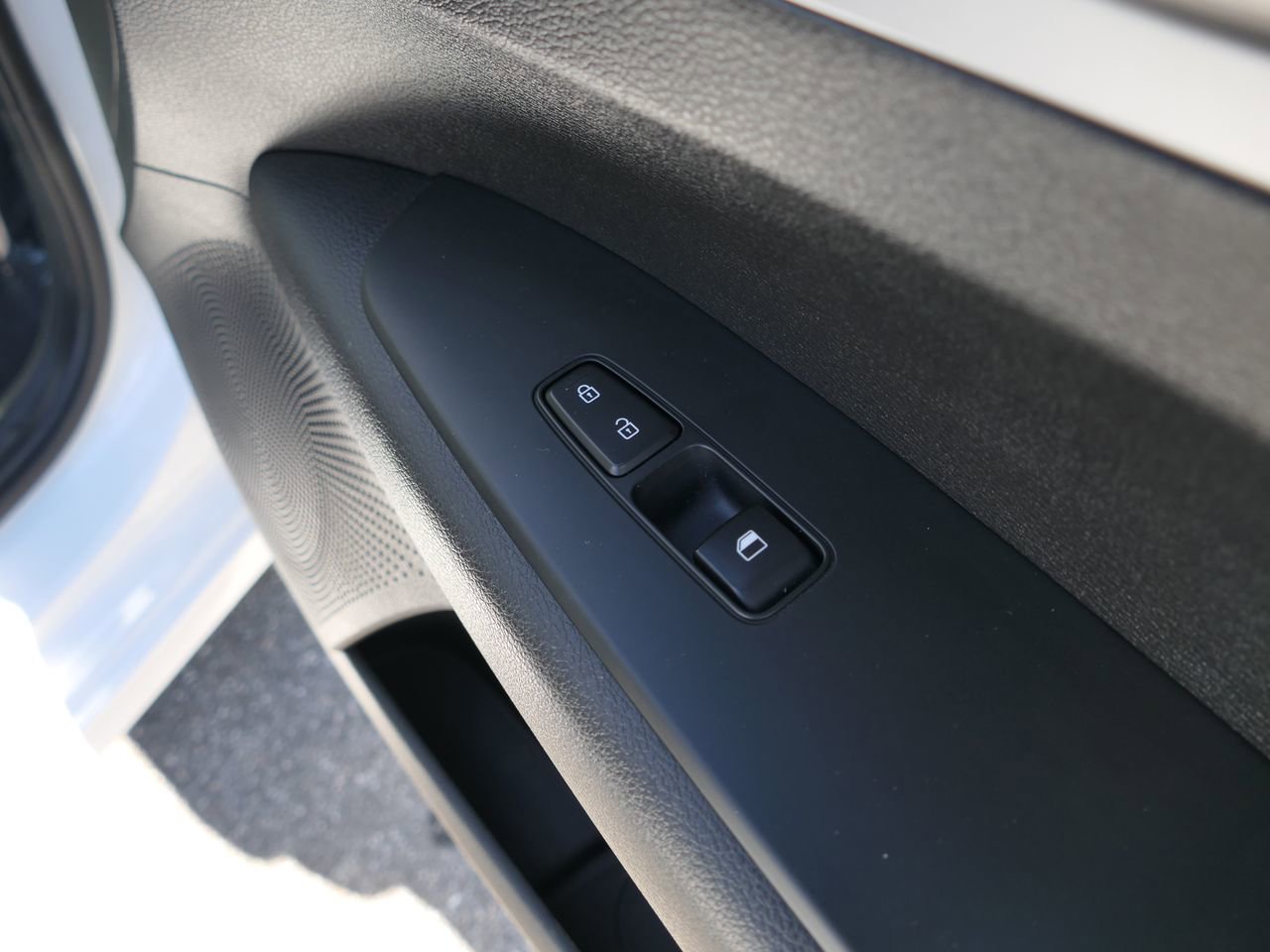 Used 2023 Kia Forte LXS image 25