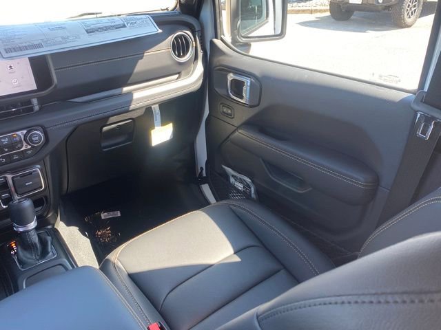 New 2025 Jeep Wrangler Sahara image 35