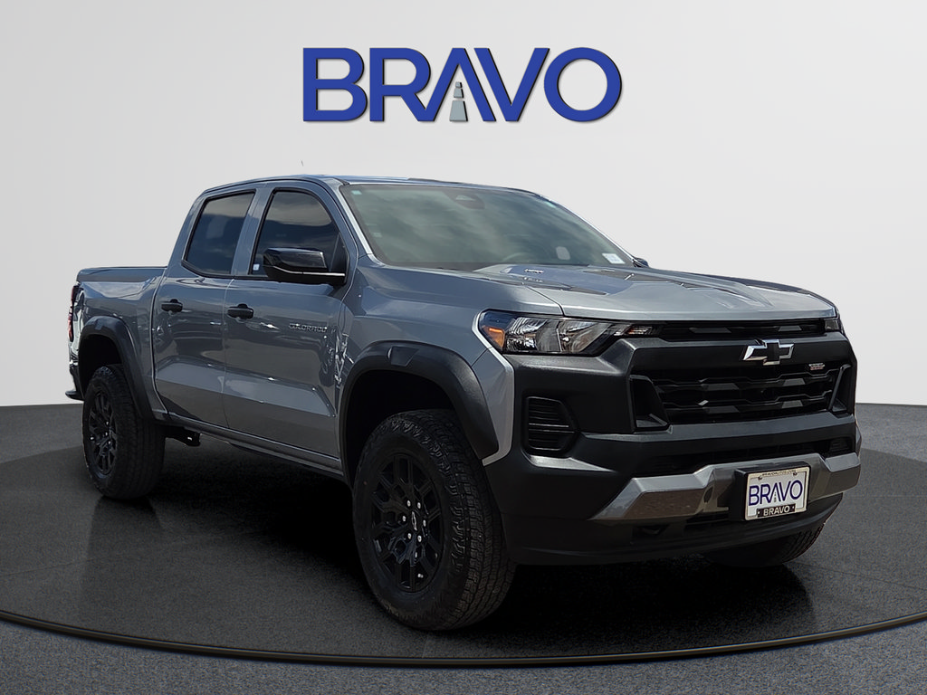Used 2024 Chevrolet Colorado Trail Boss w/ Technology Package AWD/4WD image 6