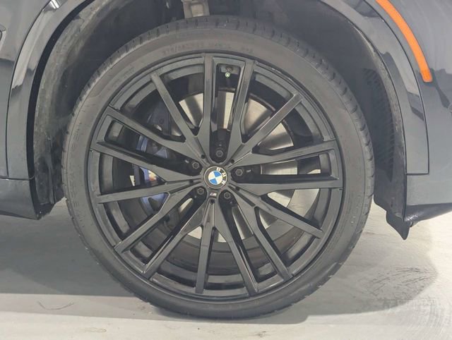 Used 2021 BMW X5 M50i w/ Premium Package AWD/4WD image 32