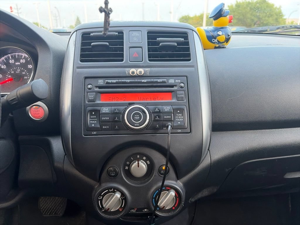 Used 2013 Nissan Versa FWD image 10