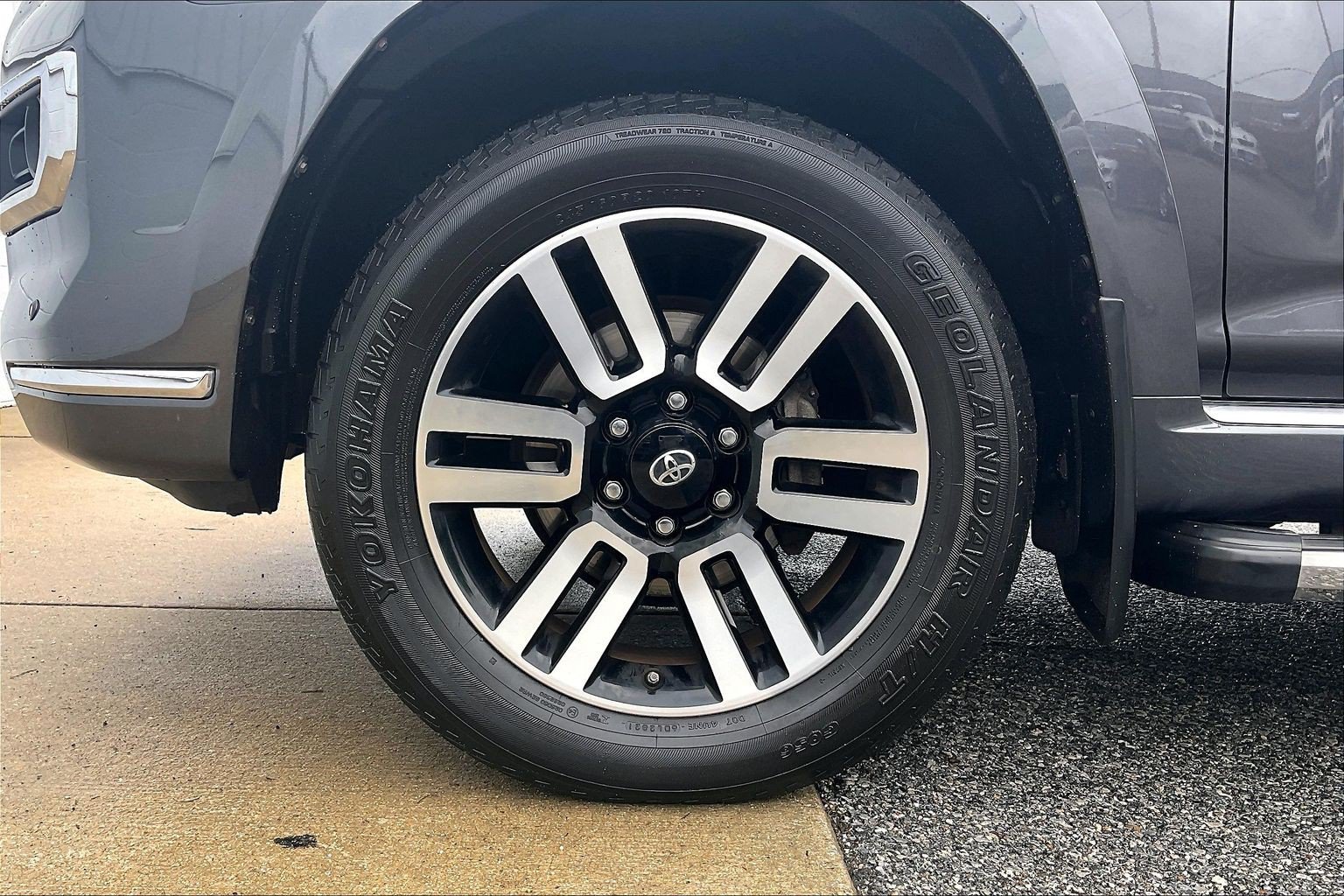 Used 2018 Toyota 4Runner Limited AWD/4WD image 11