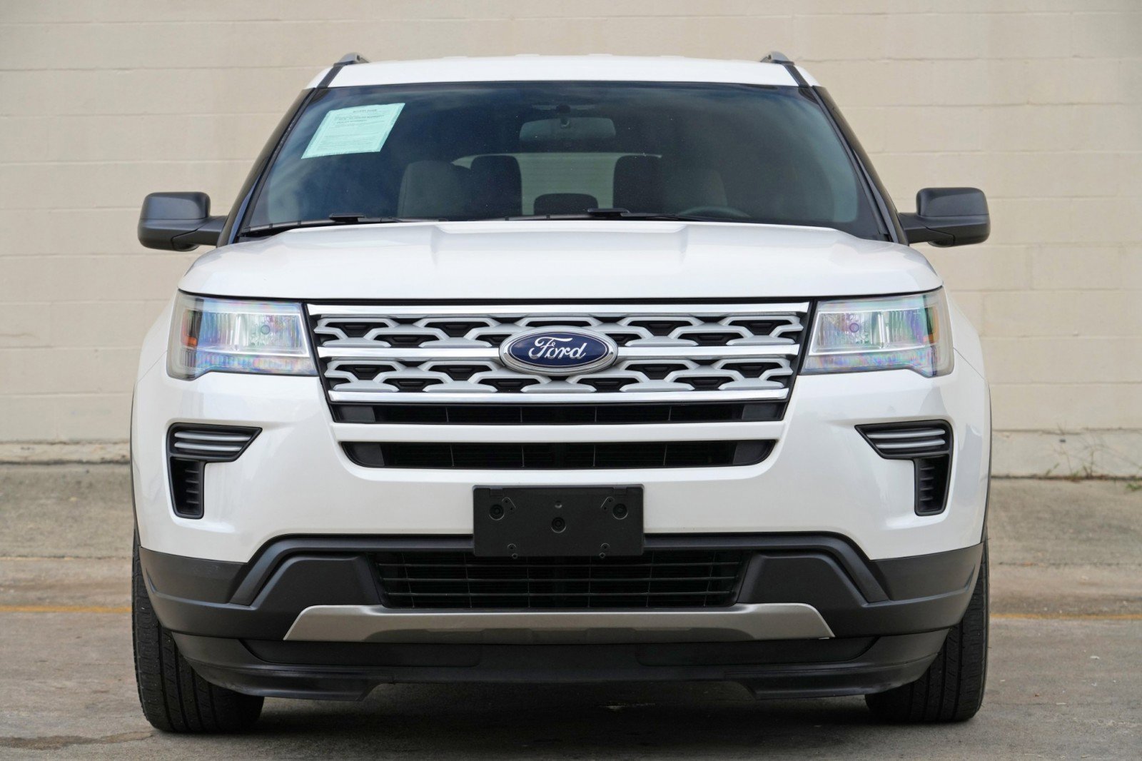 Used 2019 Ford Explorer XLT FWD image 6