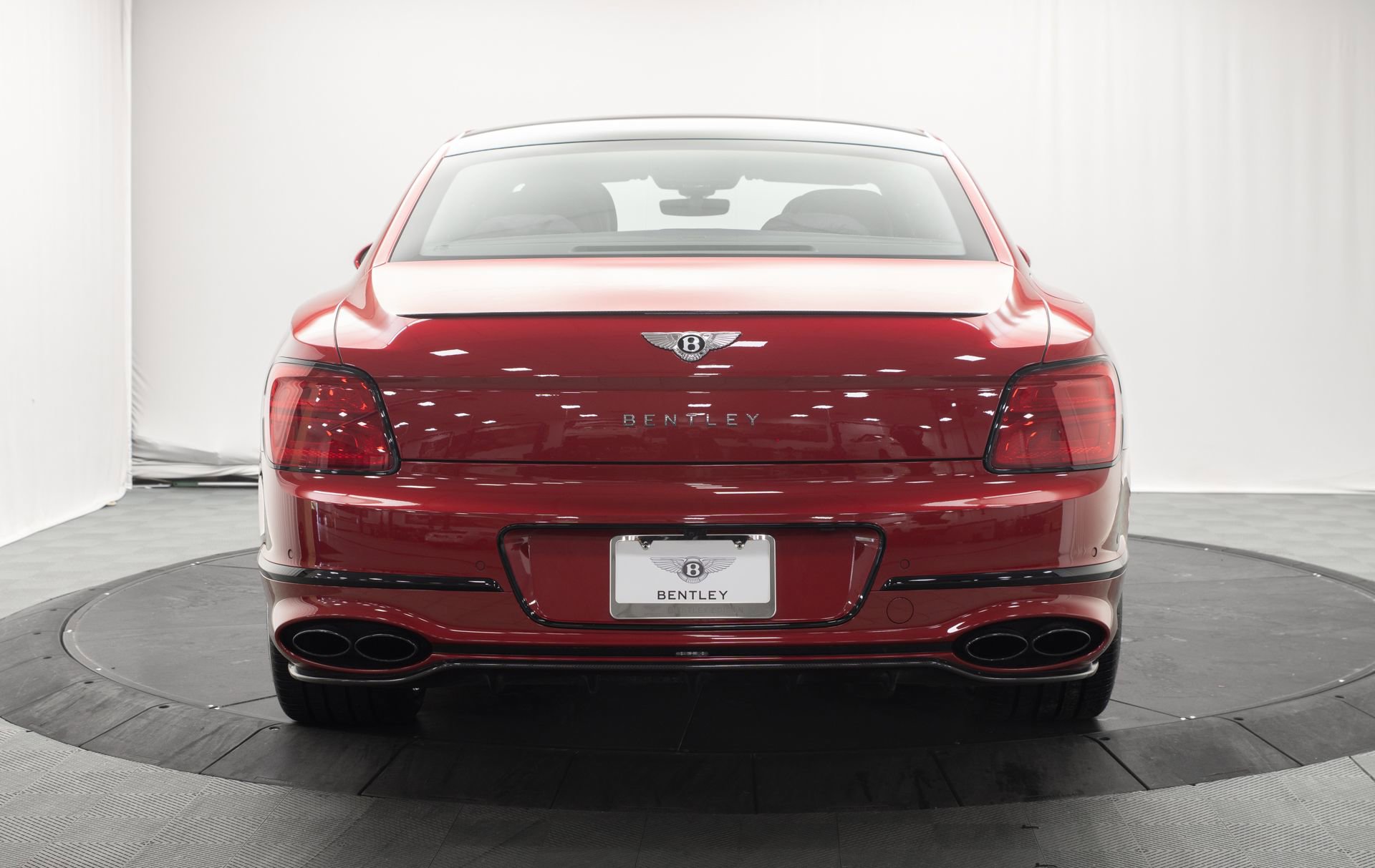 Used 2024 Bentley Flying Spur S V8 AWD/4WD image 4