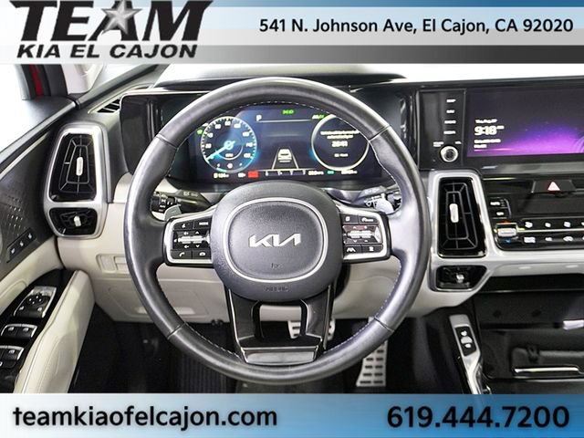 Certified 2023 Kia Sorento SX Prestige AWD/4WD image 24